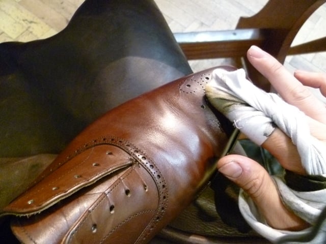 Polish Your Shoes Properly - The Shoe 